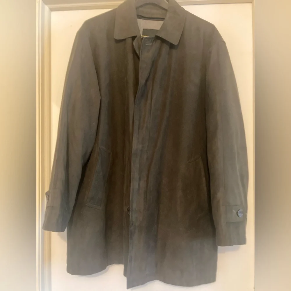bill blass elegant dark